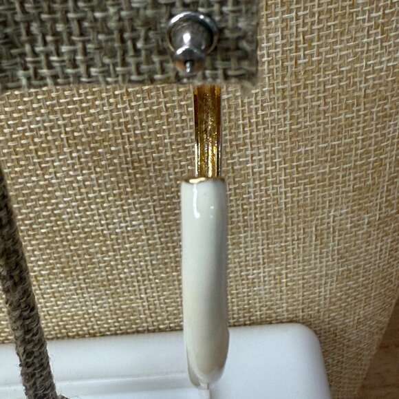 Kenneth Lane Gold & Ivory Hoop Earrings 2" Diameter Elegant Design Womens - Picture 8 of 15